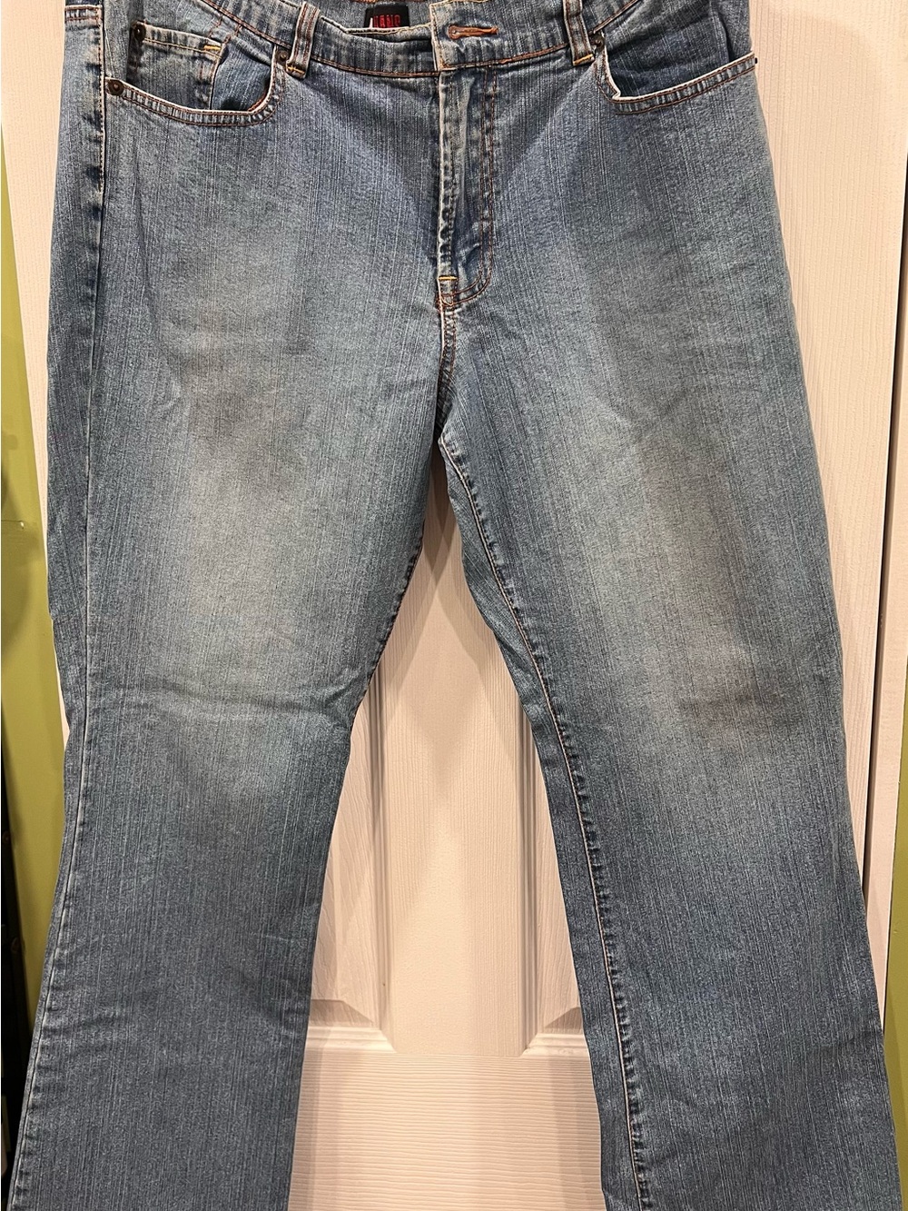 New York & Company Light Blue Bootcut Women’s Jeans